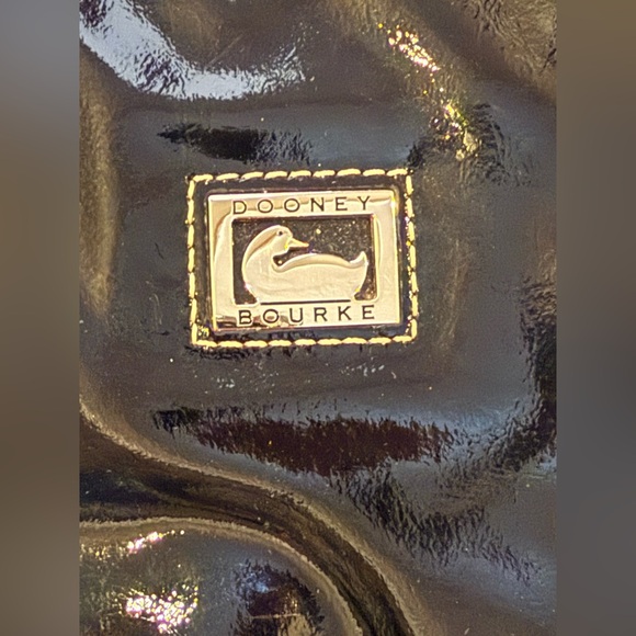 Dooney and Bourke Black Patent Leather Travel Tote Bag Used Good Condition - Picture 3 of 16